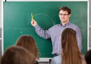 Преподаватель эконом.дисциплин1461